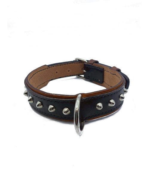 Collar doble para perro color chocolate con tachuelas