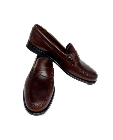 Zapato castellano con antifaz color marrón